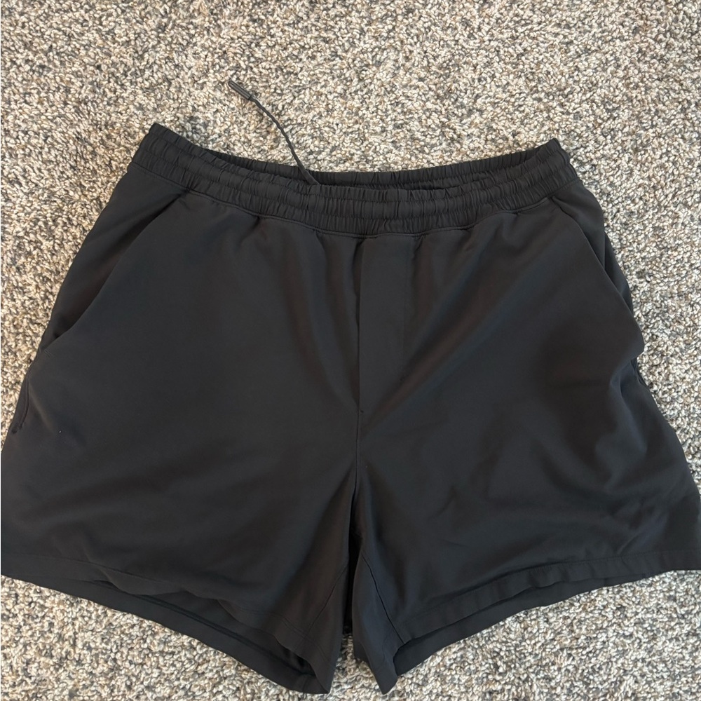Lululemon Lined 5in Pace Breaker Shorts